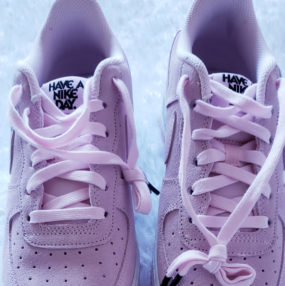 New Youth Or Womens equivalent size 8.5 Nike AF1 - Picture 5 of 8